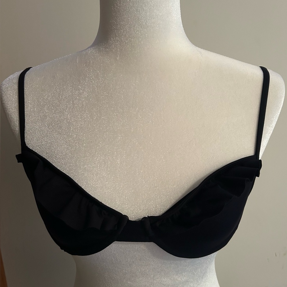 L*SPACE Ruffle Bikini Top